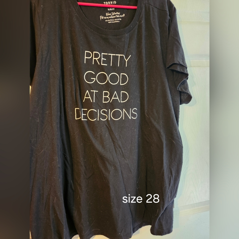 Black tshirt with saying